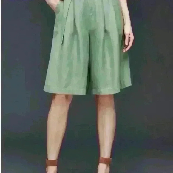 💚 GAP Drapey Bermuda Shorts Size:2 - Picture 1 of 9